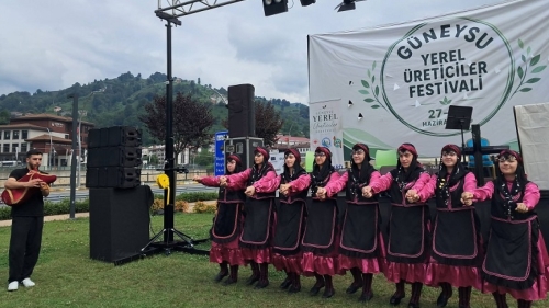 Güneysu’da Yerel Üreticiler Festivali Coşkusu