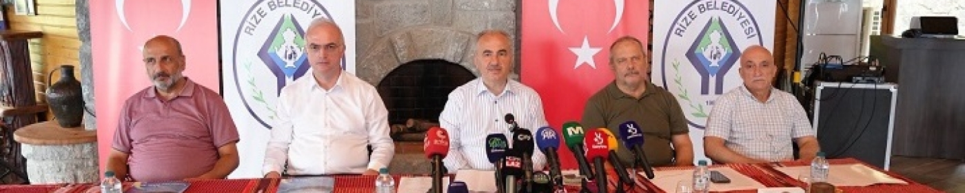 BAŞKAN RAHMİ METİN, BASIN MENSUPLARIYLA BİR ARAYA GELDİ