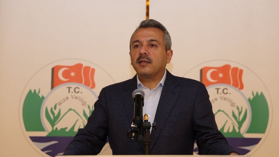 Rize Valisi Baydaş’tan 19 Mayıs Mesajı: “Fıtrat değişir sanma, bu kan yine o kandır.”