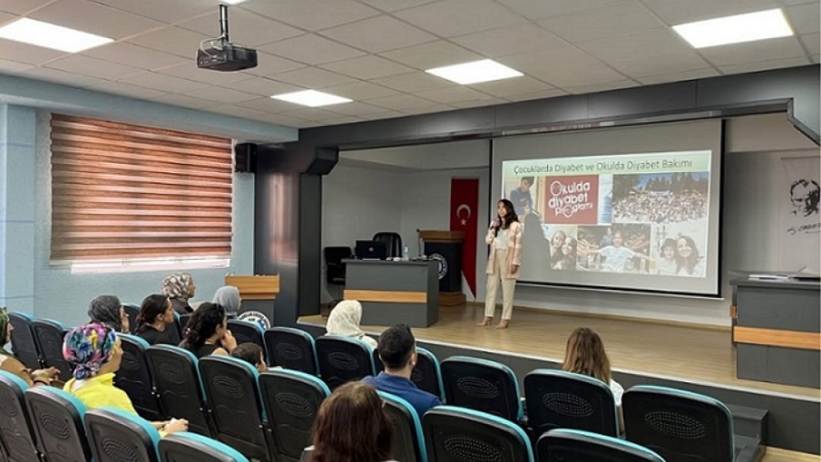 Rize’de Öğretmenlere Tip 1 Diyabet ve Uygulamalı İnsülin-Glukagon Eğitimi Verildi