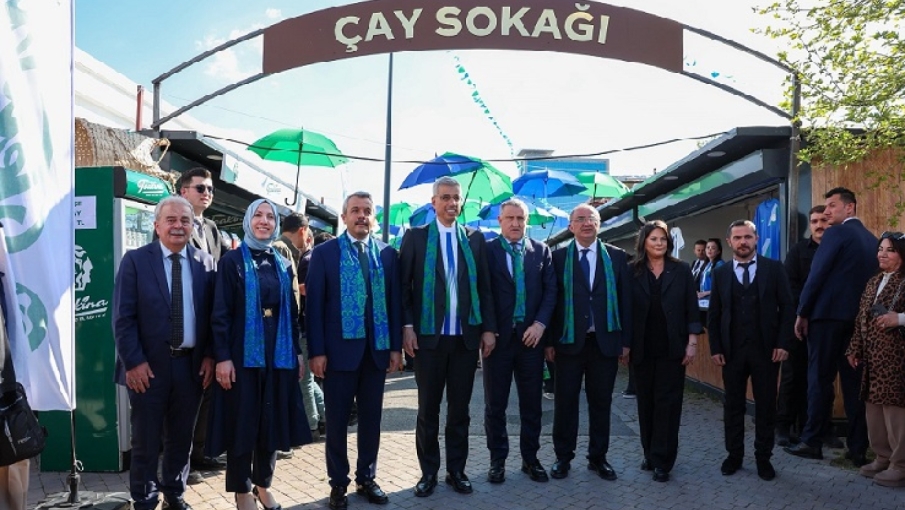 Ankara Rize Günleri’nde “Çay Sokağı” Yoğun İlgi Görüyor