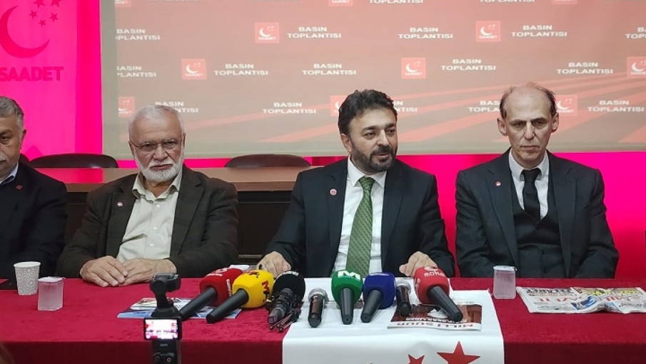 Faik Çalık Rize’de Konuştu: “Türkiye’nin Gerçek Gündemi Mutfaktaki Yangın”